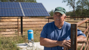 O’Neal Ranch owner William O’Neal Jamison at his solar powered well in O'Neals, California | Image: Lance Cheug, US Department of Agriculture